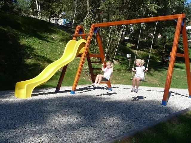 Ernesta Club Lipno Апартаменты *